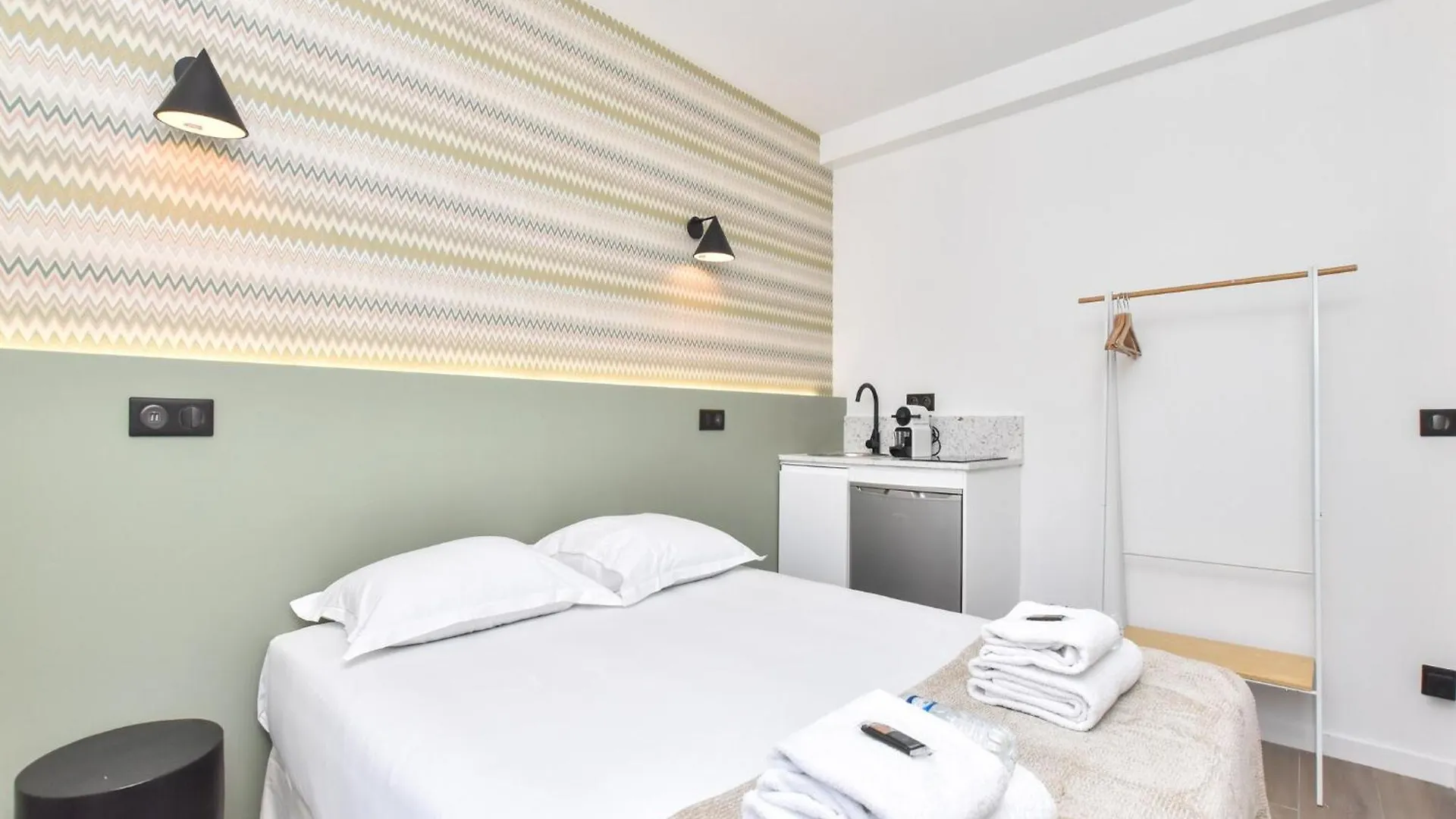 Intimate Studio - 2P - Beaugrenelle Tour Eiffel Paris France